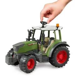 Žaislinis BRUDER traktorius Fendt Farmer 211 02180